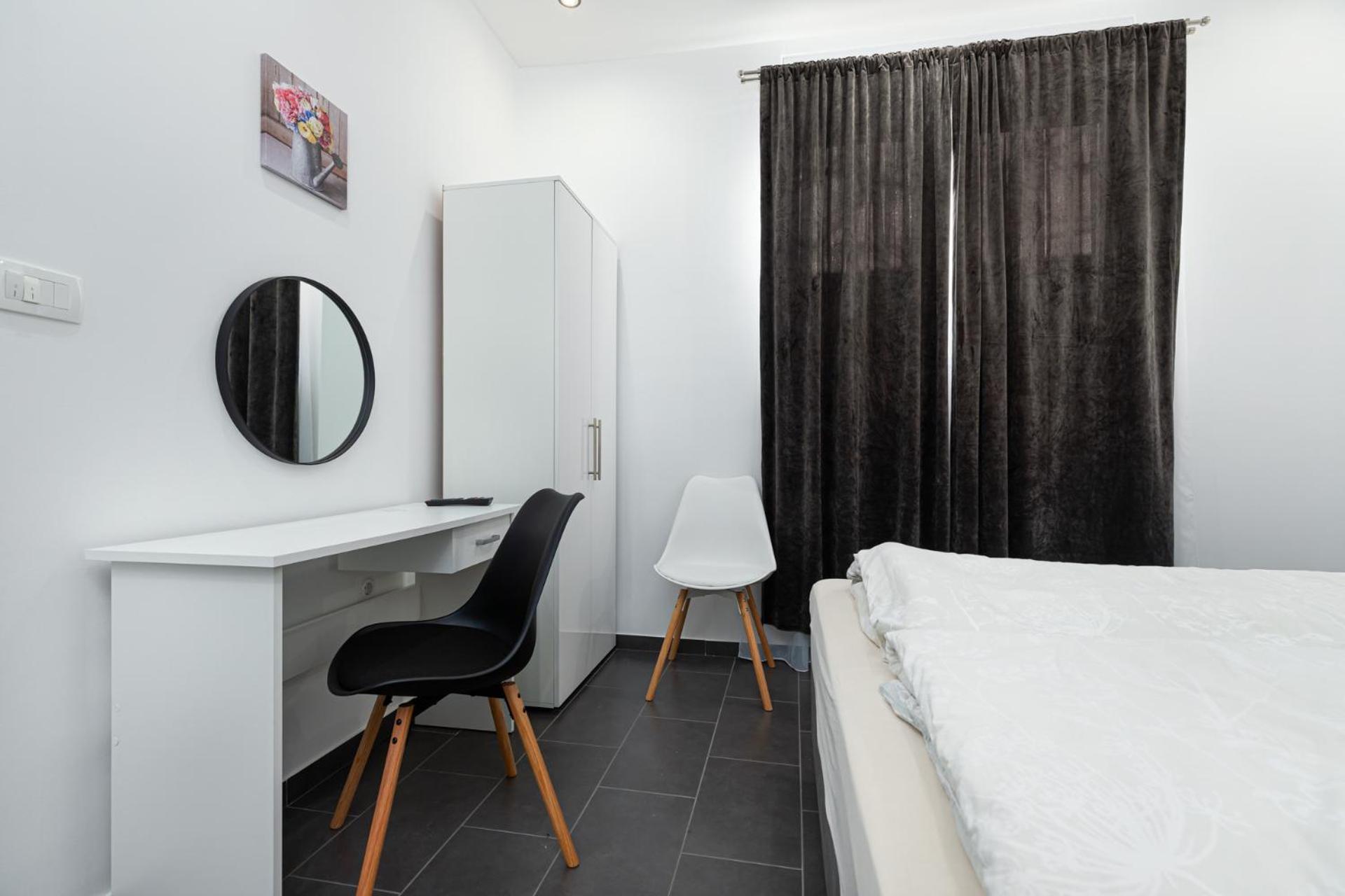 Rooms And Studio Flora Poreč Eksteriør billede