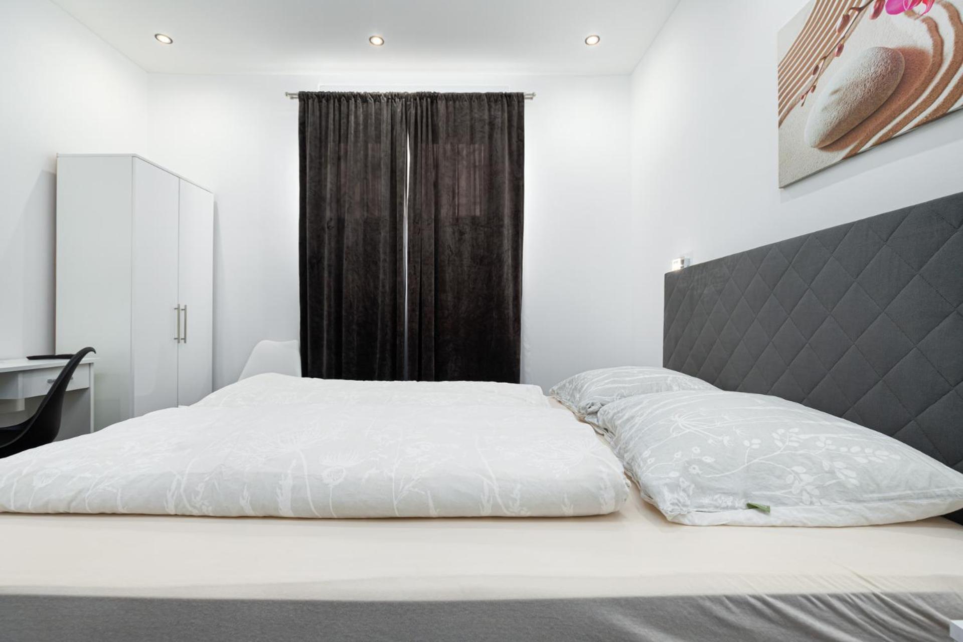 Rooms And Studio Flora Poreč Eksteriør billede