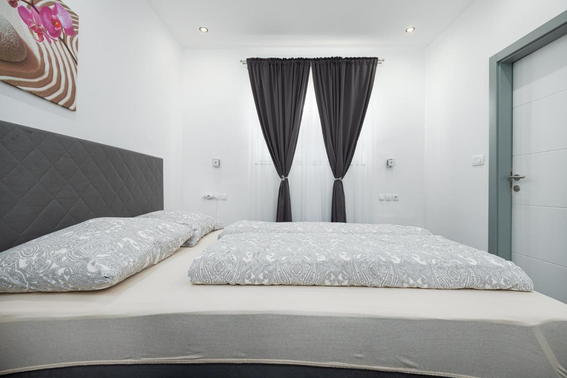 Rooms And Studio Flora Poreč Eksteriør billede