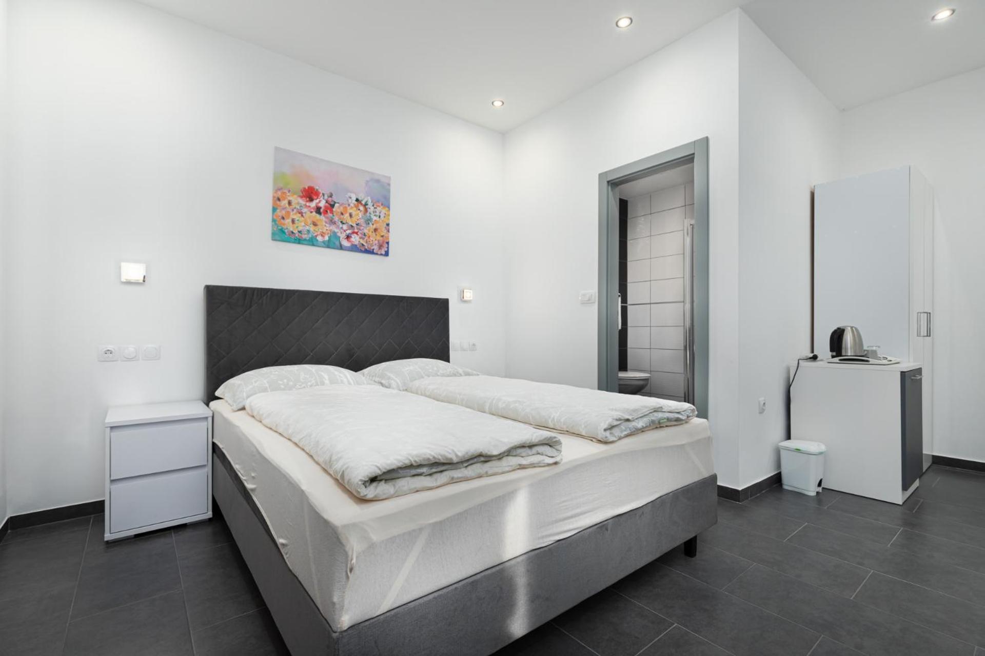 Rooms And Studio Flora Poreč Eksteriør billede