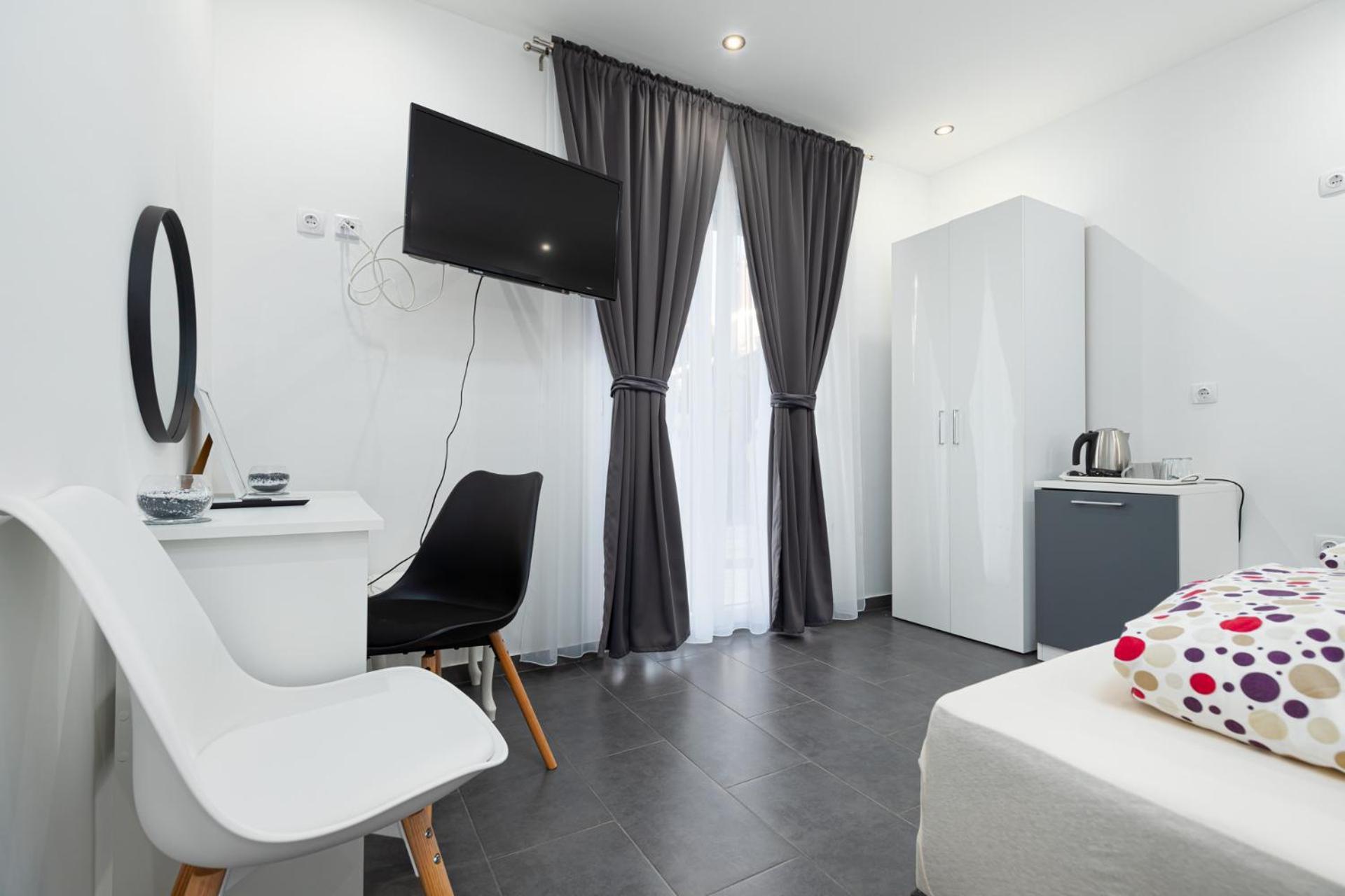 Rooms And Studio Flora Poreč Eksteriør billede